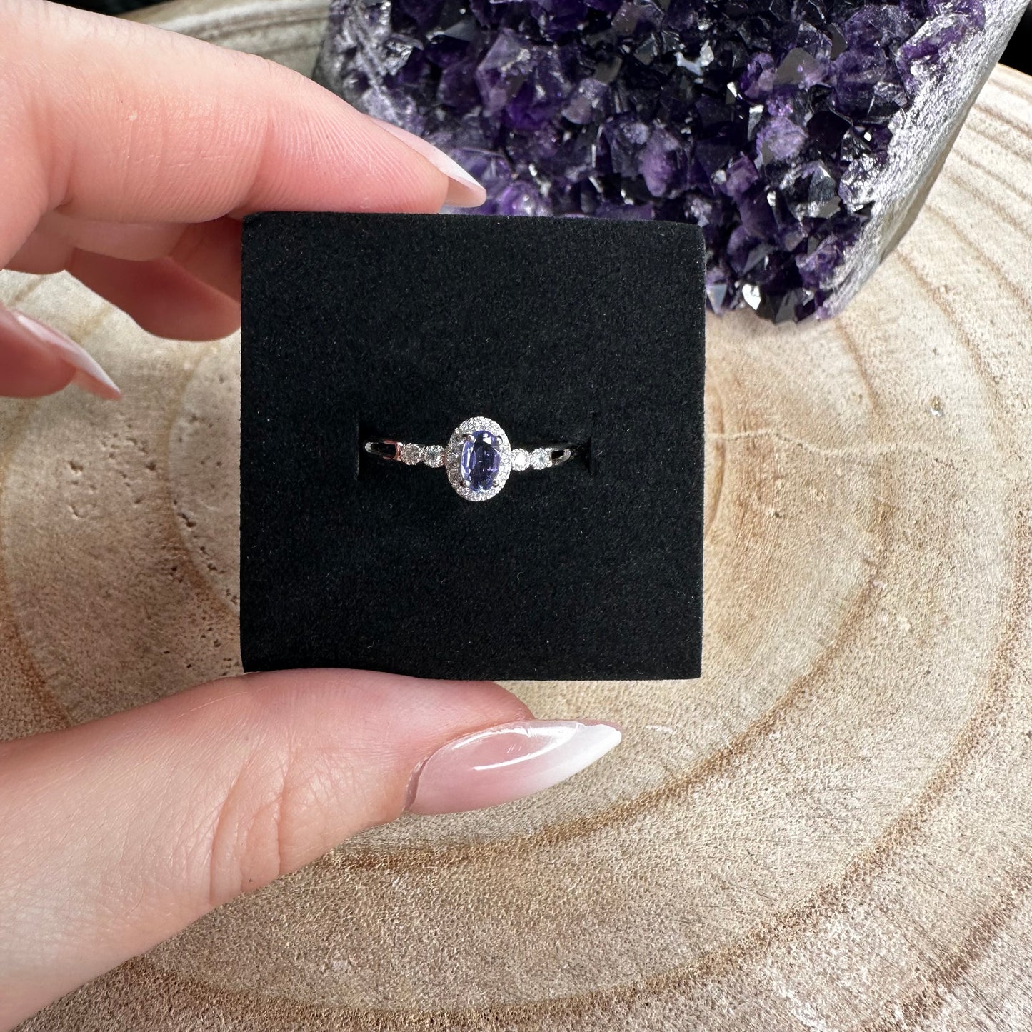 Anello Tanzanite sfaccettata