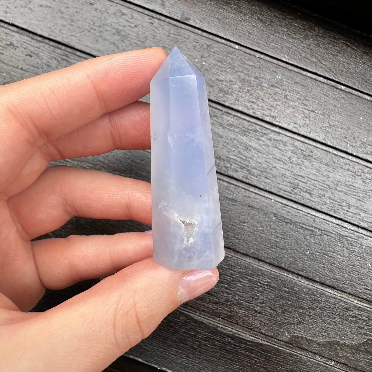 Torre in Calcedonio Druzy