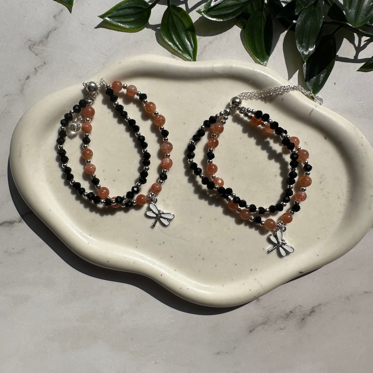 Bracciale Charm Libellula Pietra del Sole e Spinello nero