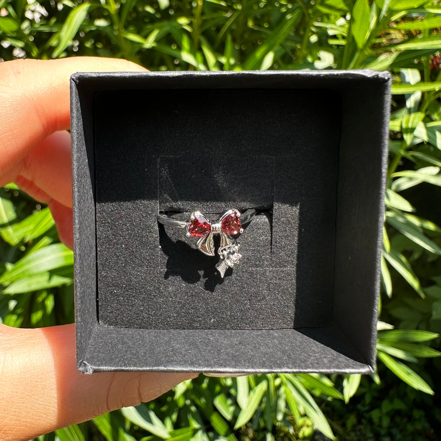 Anello Lana Silver in Granato (regolabile)