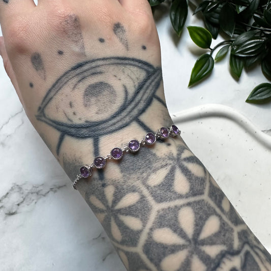 Bracciale con incastonature di Ametista