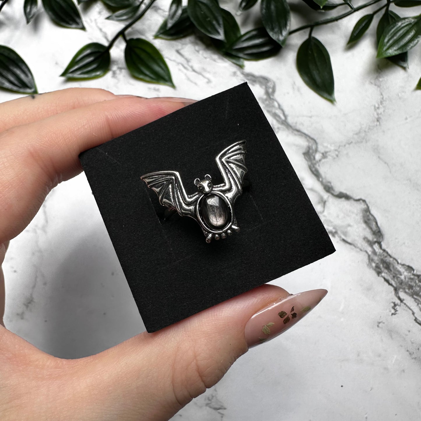 Anello Pipistrello in Iperstene (Regolabile)