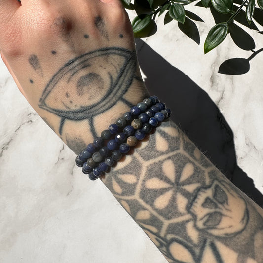 Bracciale sfaccettato in Sodalite